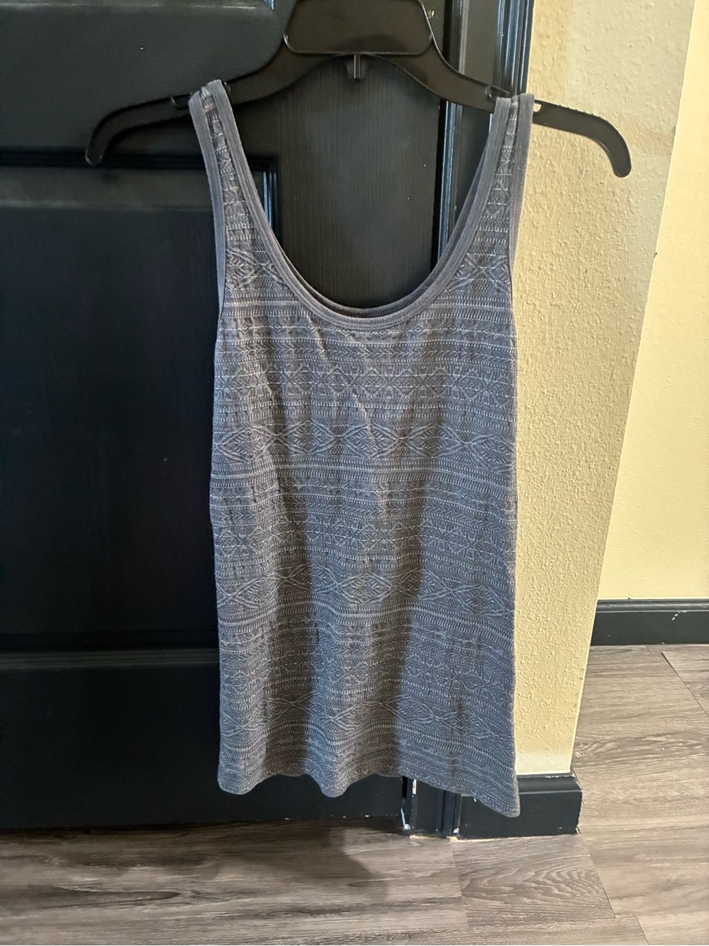 SO Gray Patterned Knit Tank Top